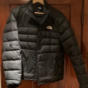 The North Face Men's Dark Puffer Jacket. Down 550